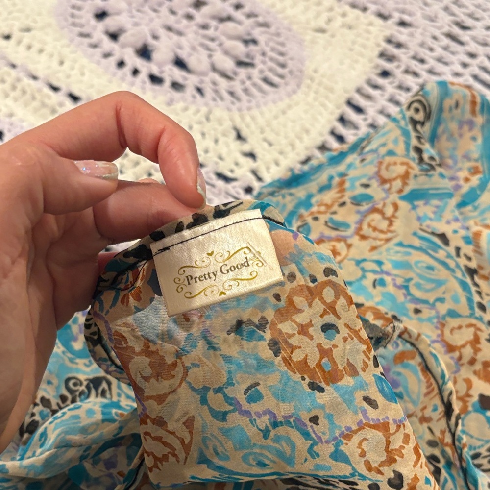 Pretty Good Vibrant Patterned Top - image 2